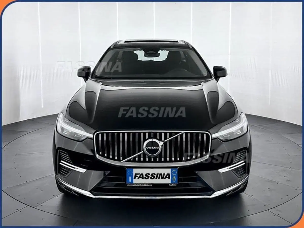 Volvo XC60 usata a Milano (2)