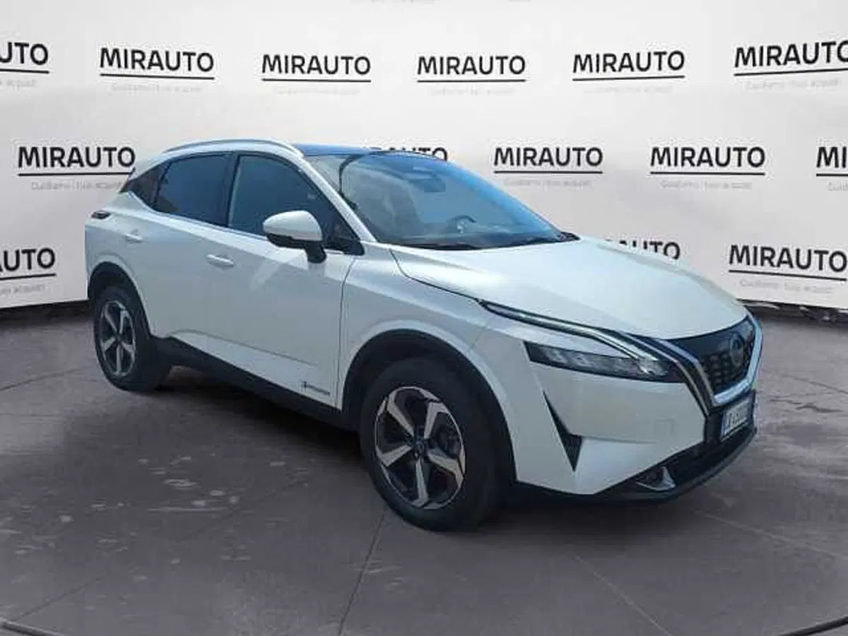 Nissan Qashqai usata a Roma
