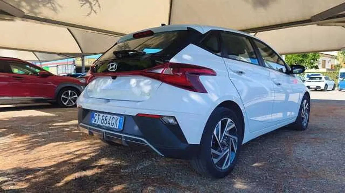 Hyundai i20 usata a Firenze (9)