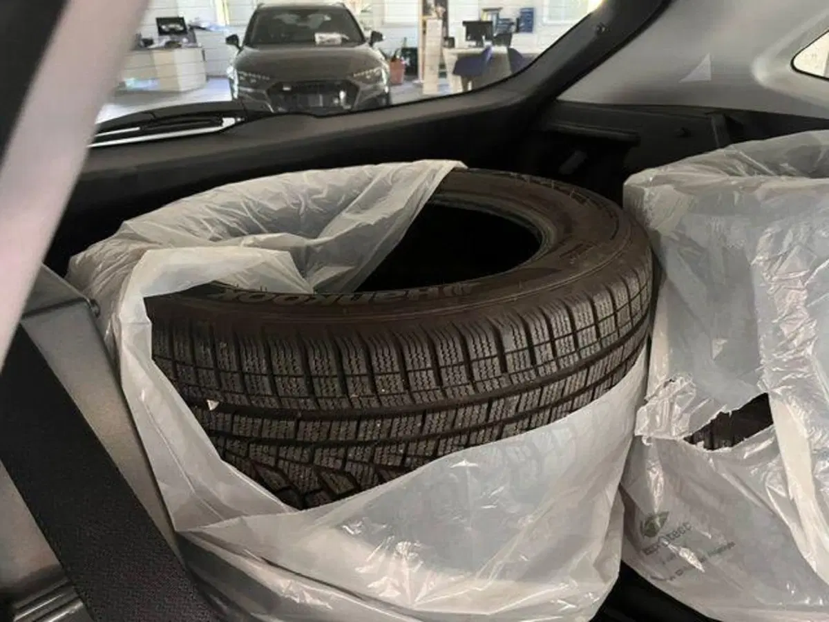 Hyundai Kona usata a Verbano Cusio Ossola (14)