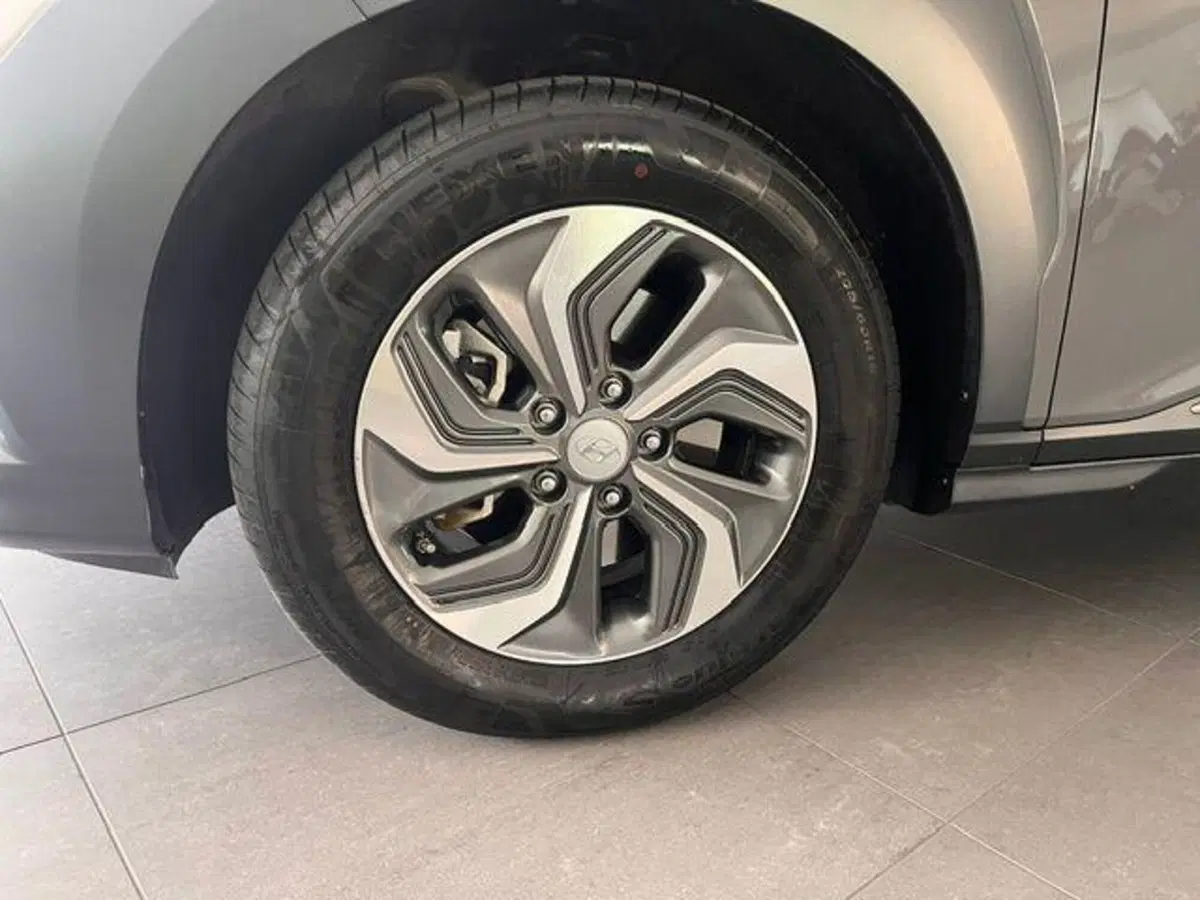 Hyundai Kona usata a Verbano Cusio Ossola (5)