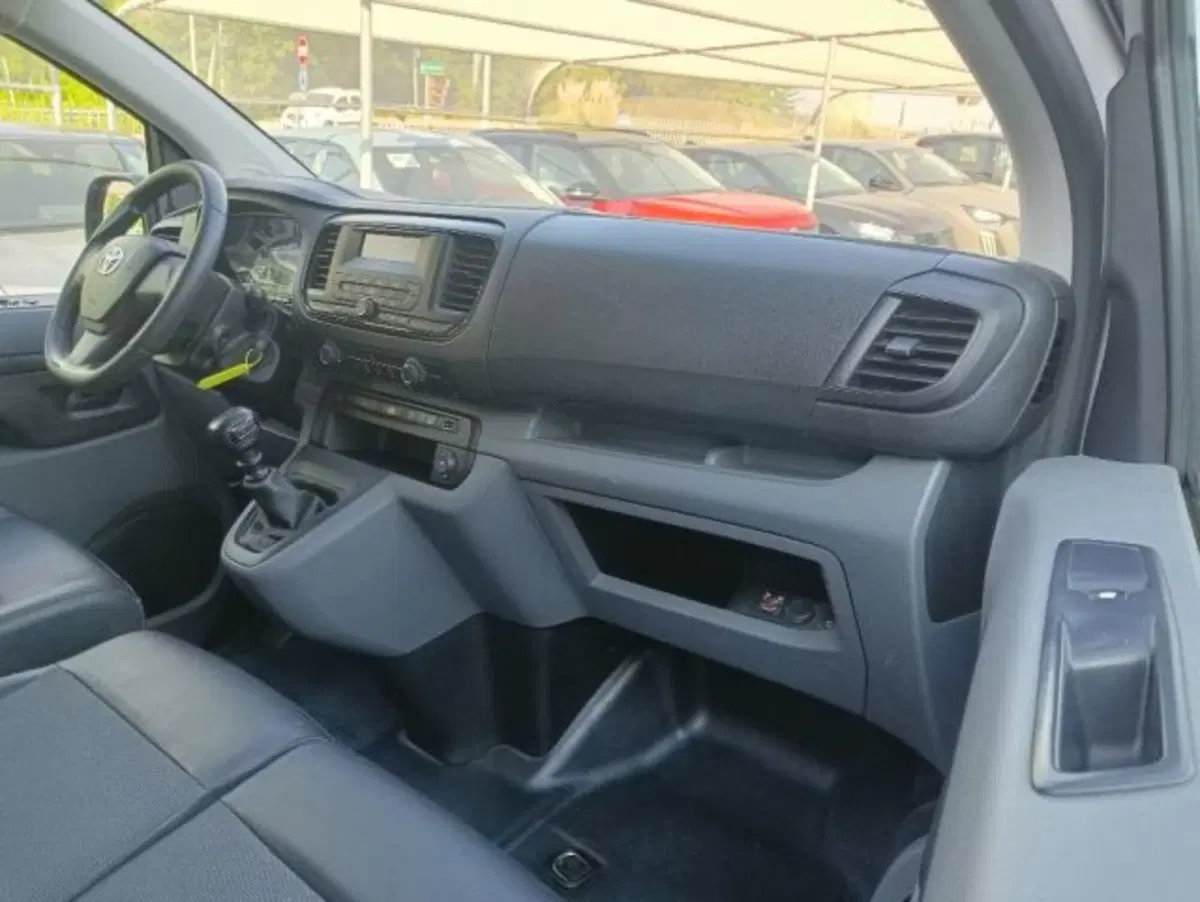 Toyota Proace usata a Brescia (13)