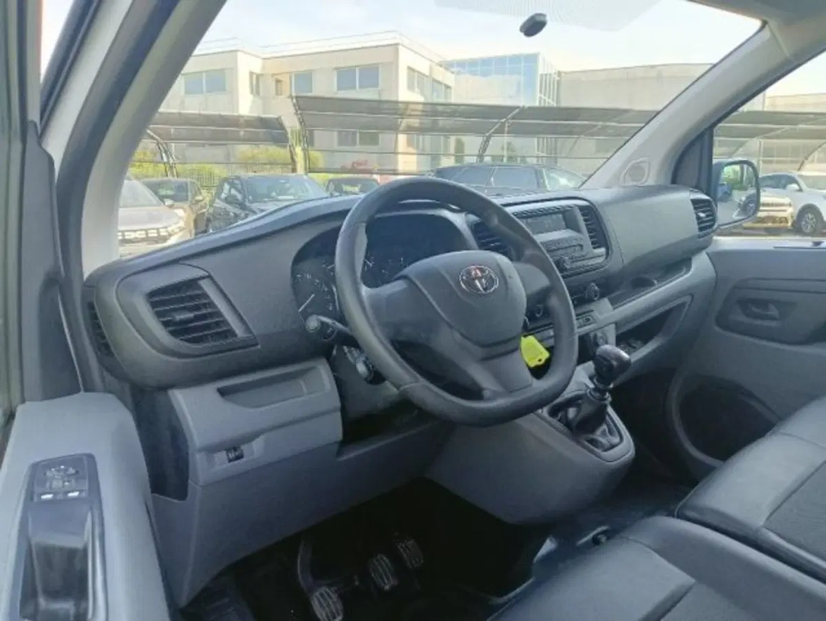 Toyota Proace usata a Brescia (6)