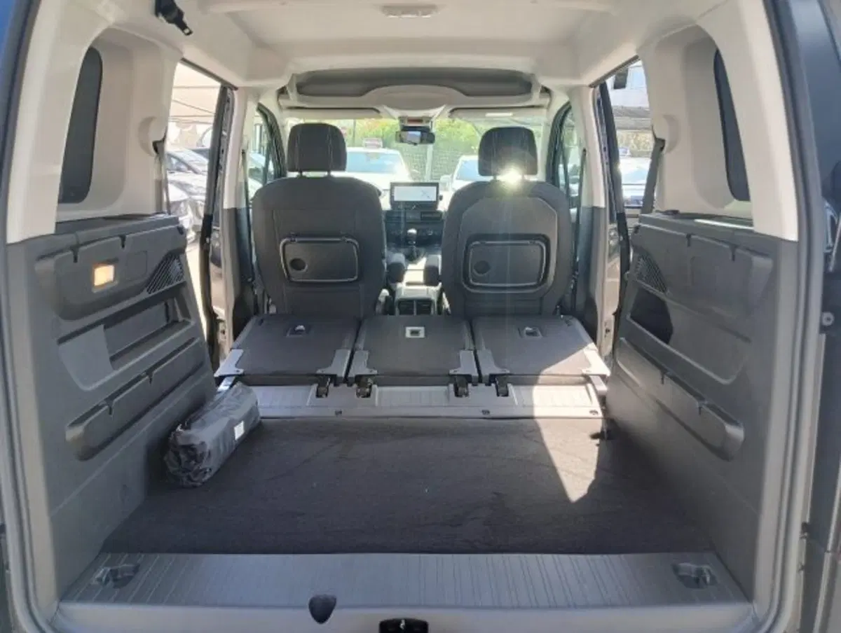 Peugeot Rifter nuova a Brescia (15)