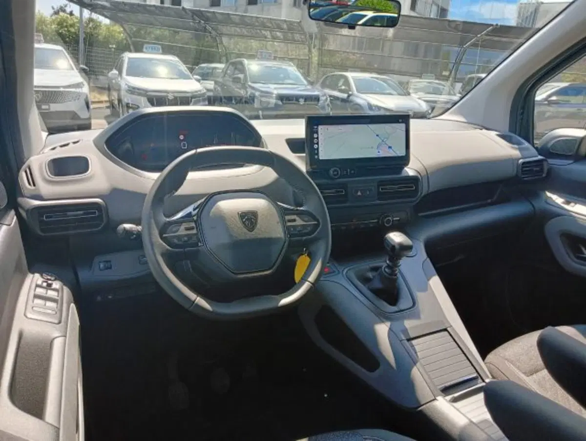 Peugeot Rifter nuova a Brescia (6)