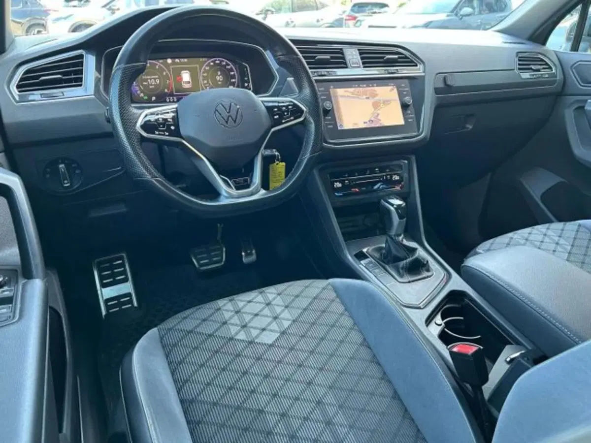 Volkswagen Tiguan usata a Firenze (14)