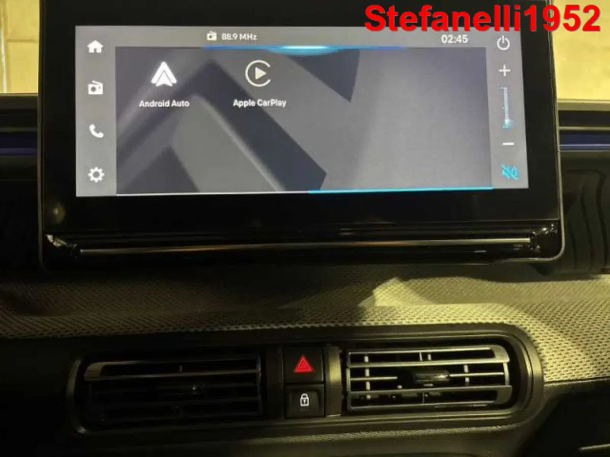 Citroen C3 Aircross nuova a Bologna (17)
