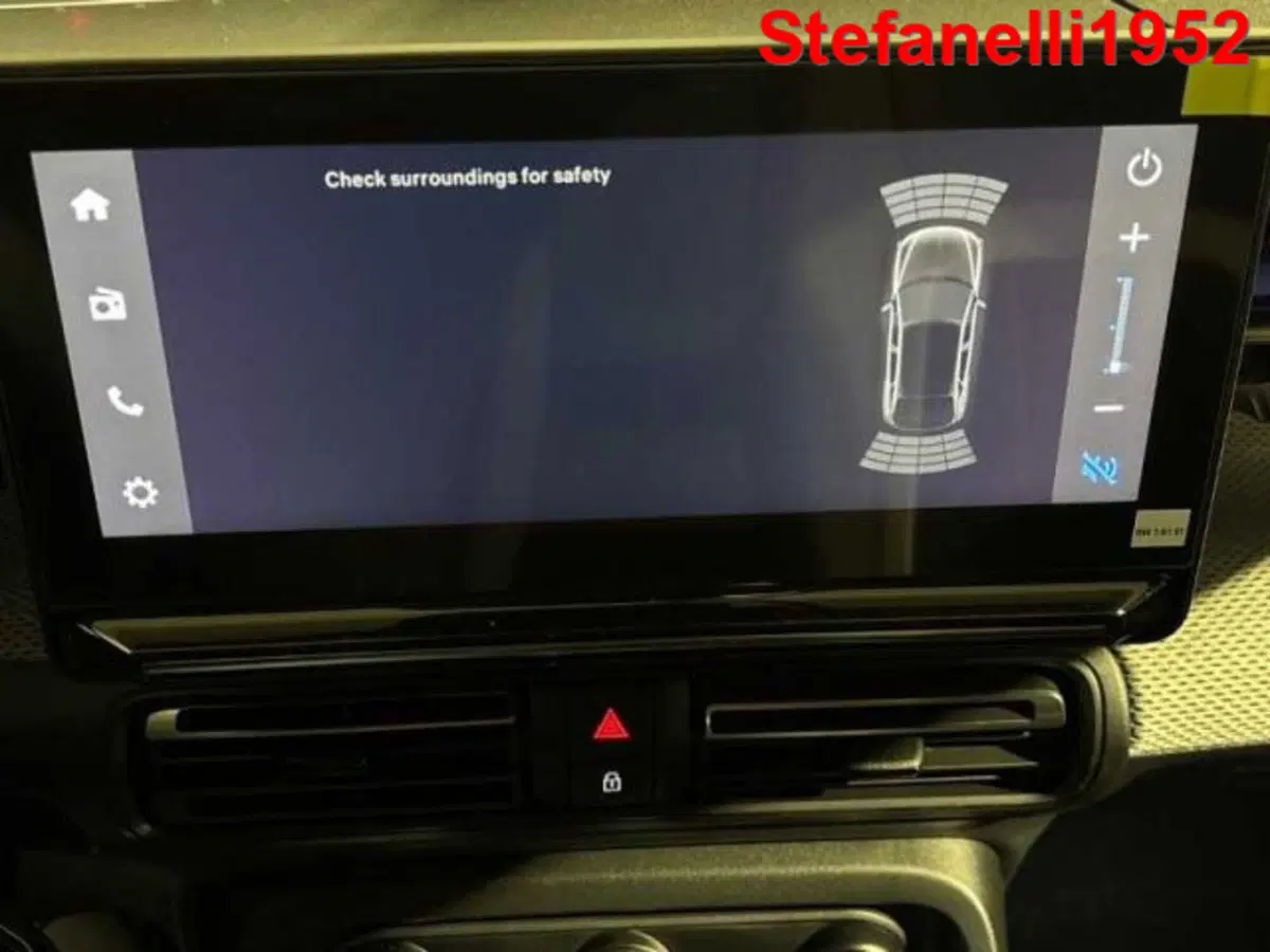Citroen C3 Aircross nuova a Bologna (12)