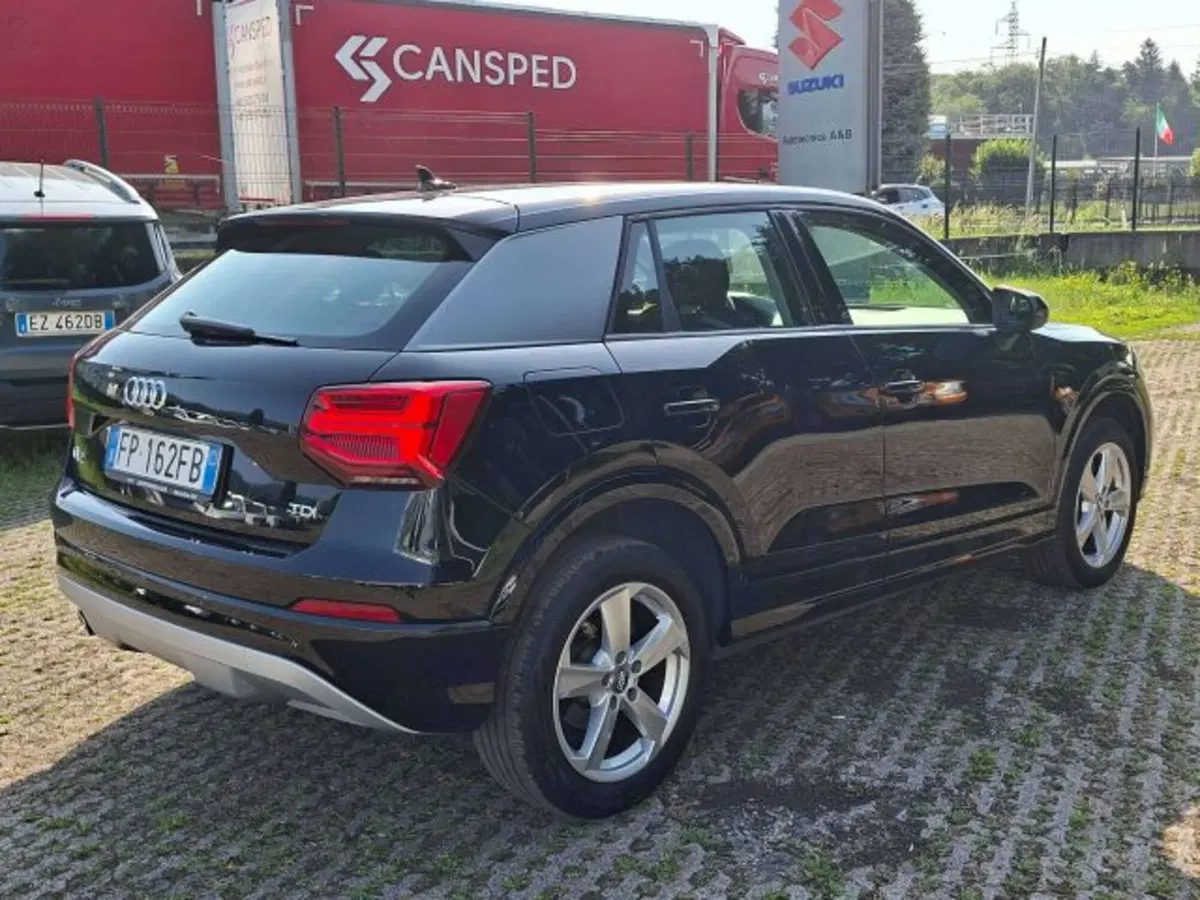 Audi Q2 usata a Como (4)