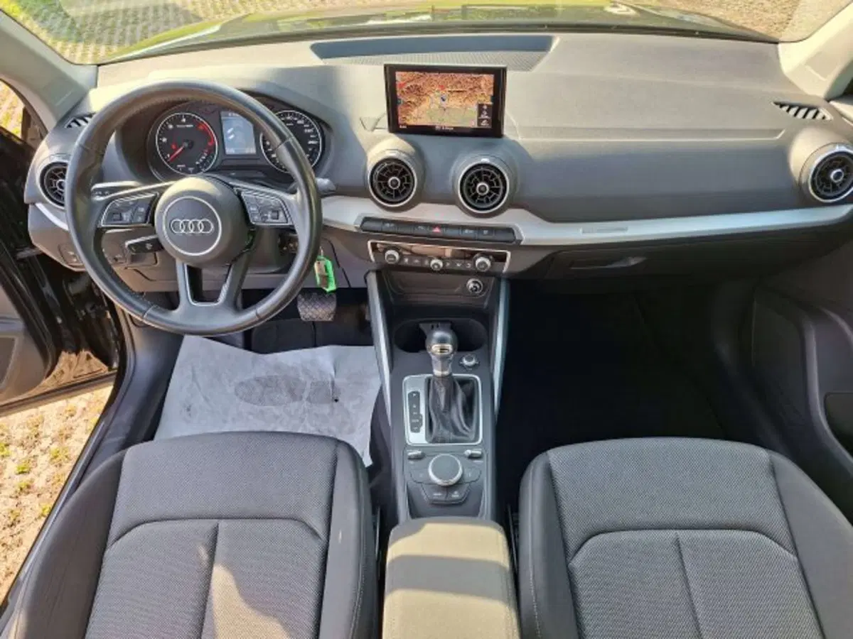Audi Q2 usata a Como (9)