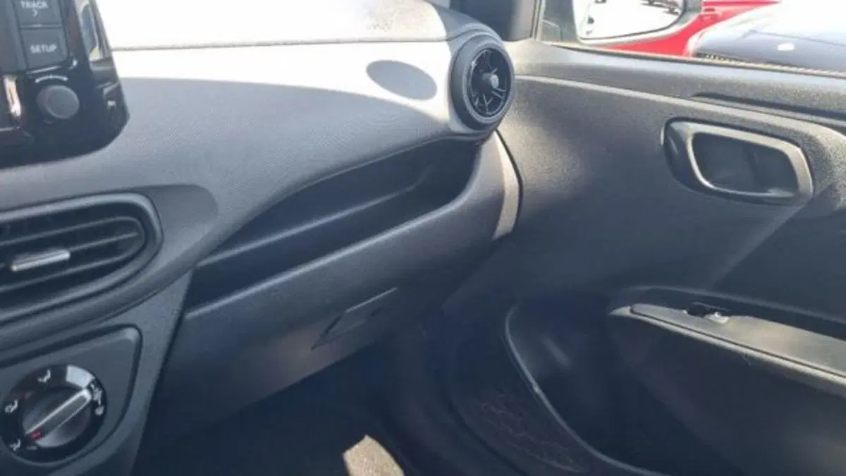 Hyundai i10 usata a Savona (19)