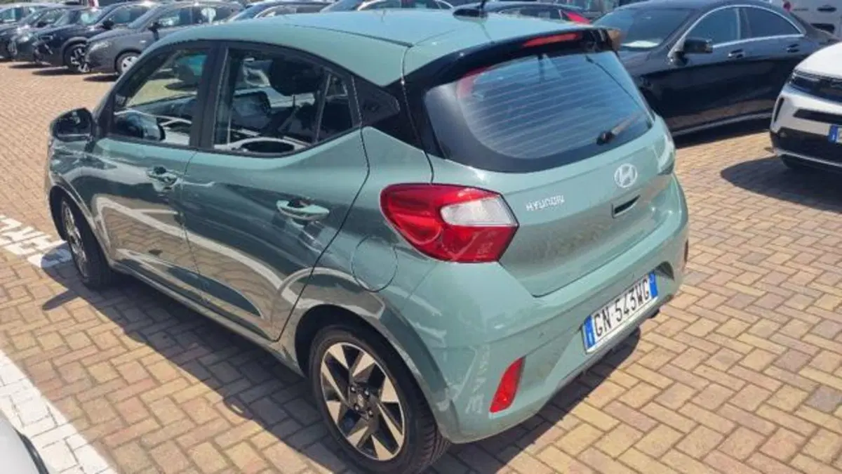 Hyundai i10 usata a Savona (6)