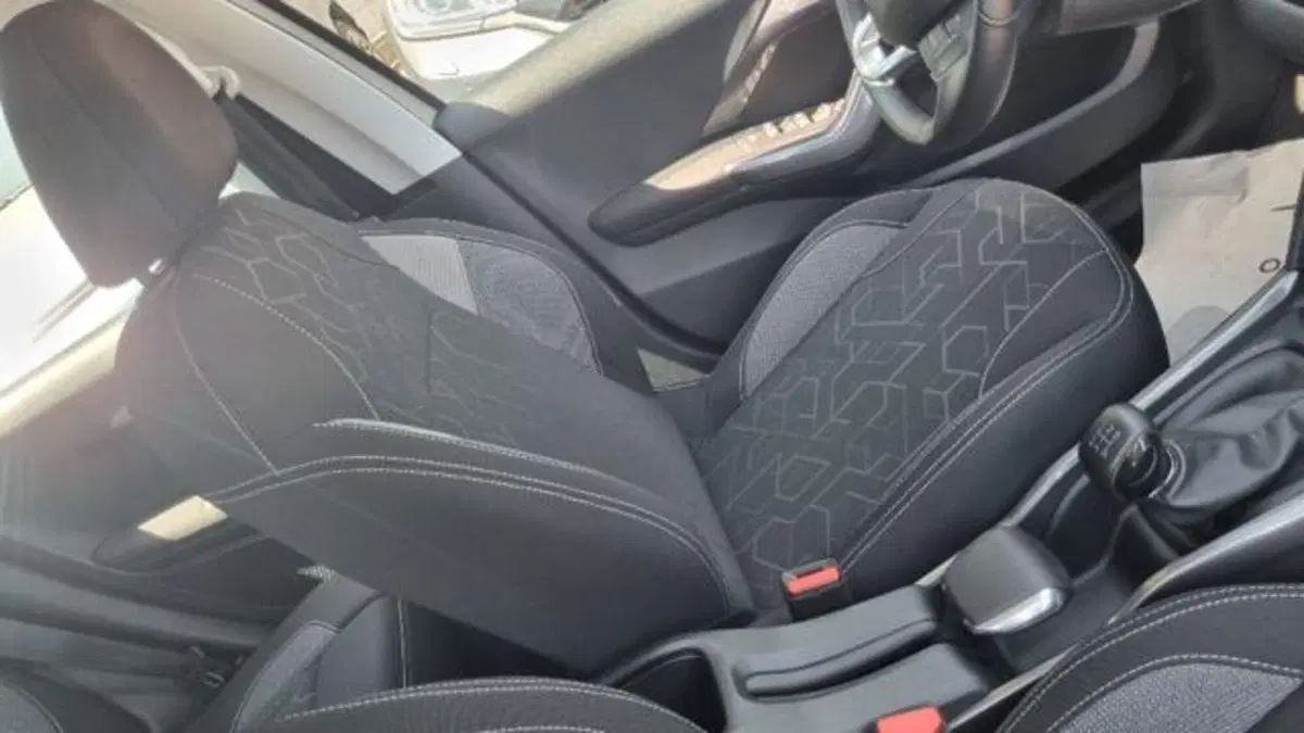 Peugeot 2008 usata a Savona (12)