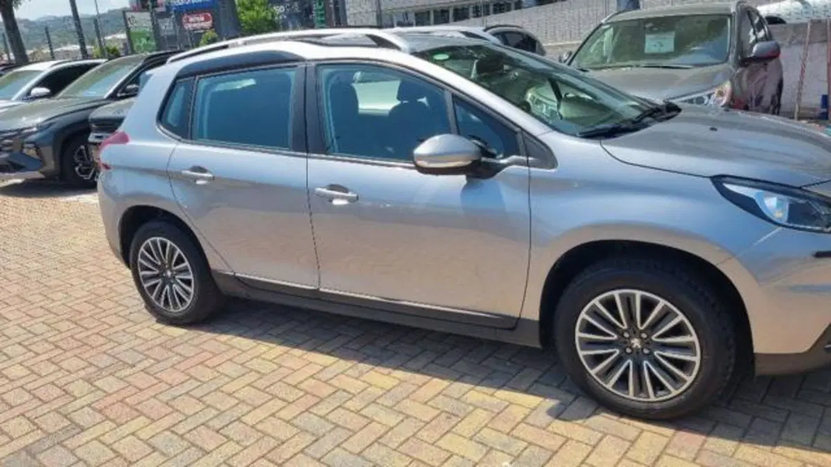 Peugeot 2008 usata a Savona (9)