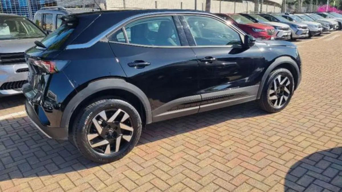 Opel Mokka usata a Savona (6)