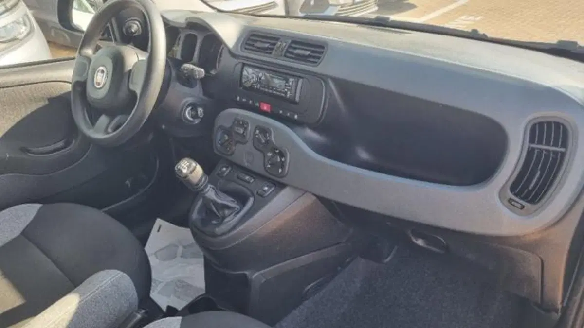 Fiat Panda usata a Savona (19)