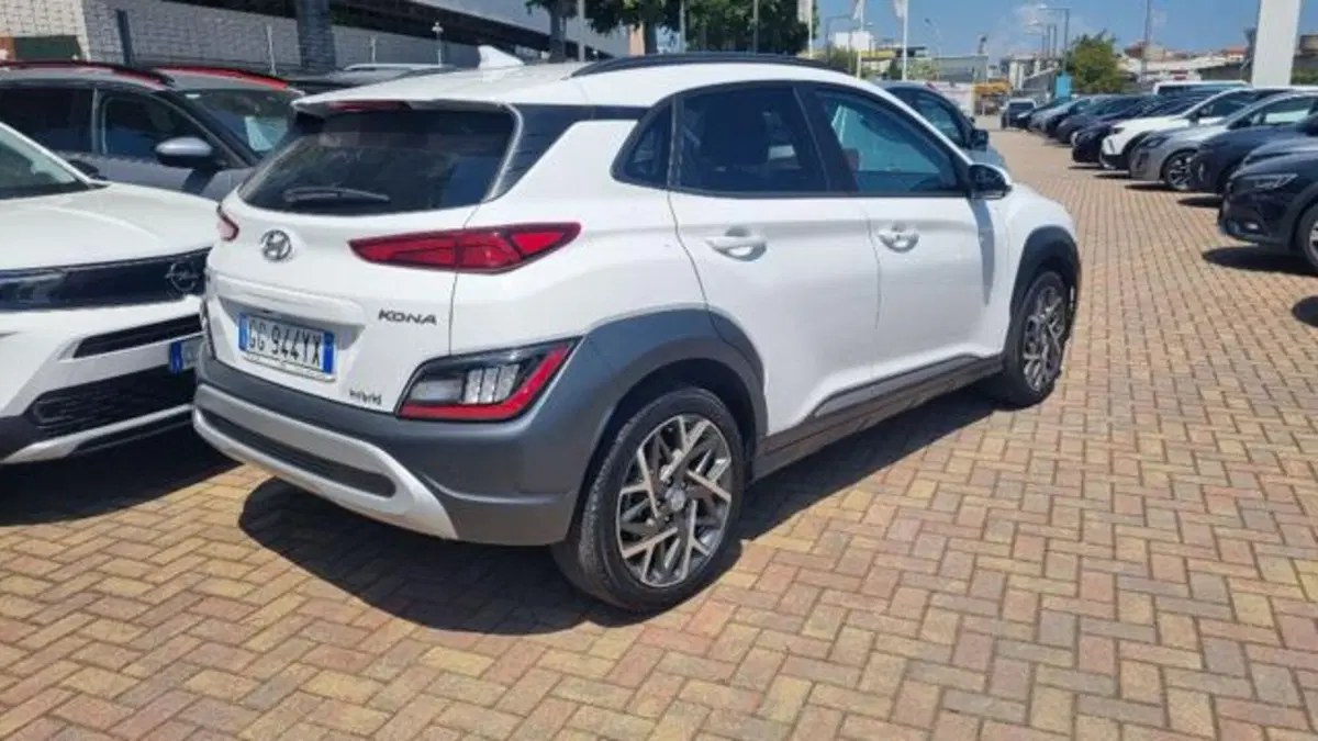 Hyundai Kona usata a Savona (5)