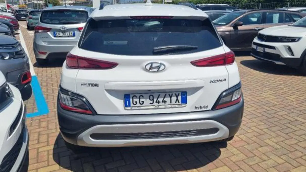 Hyundai Kona usata a Savona (6)