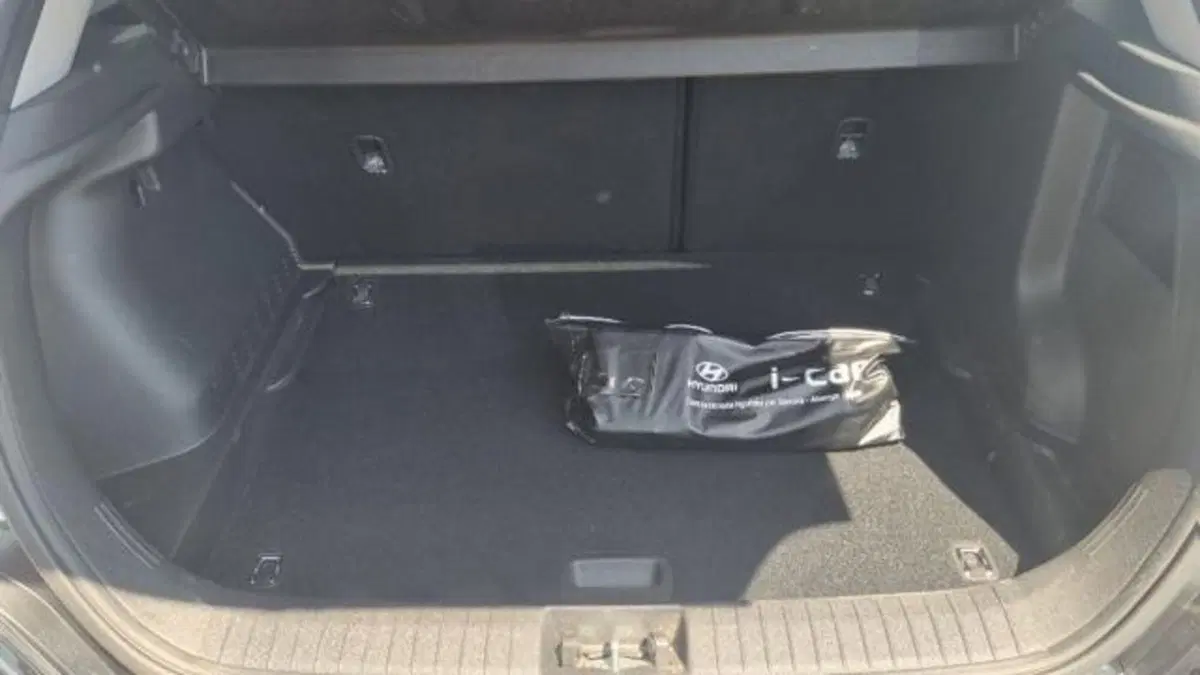 Hyundai Kona usata a Savona (7)