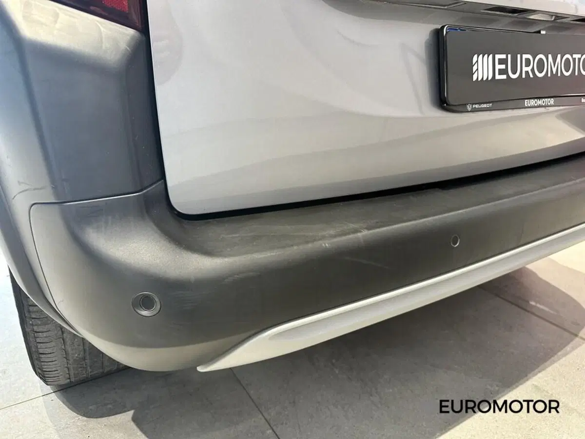 Peugeot Rifter usata a Bari (11)