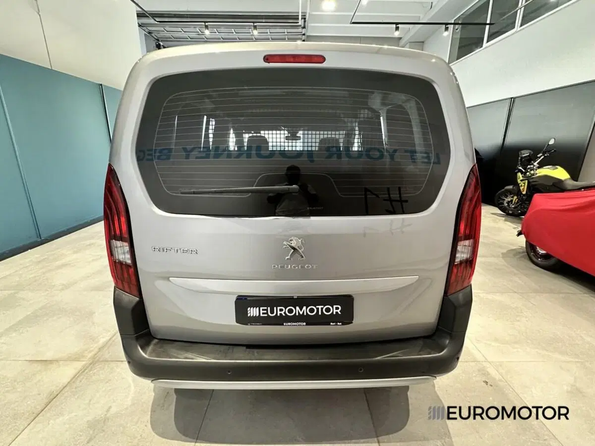 Peugeot Rifter usata a Bari (6)