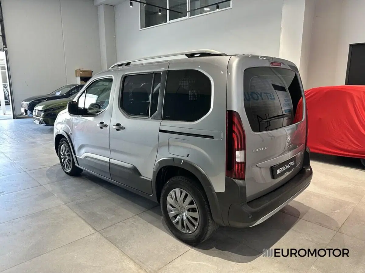 Peugeot Rifter usata a Bari (7)