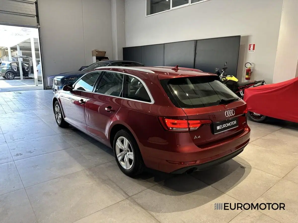 Audi A4 Avant usata a Bari (7)