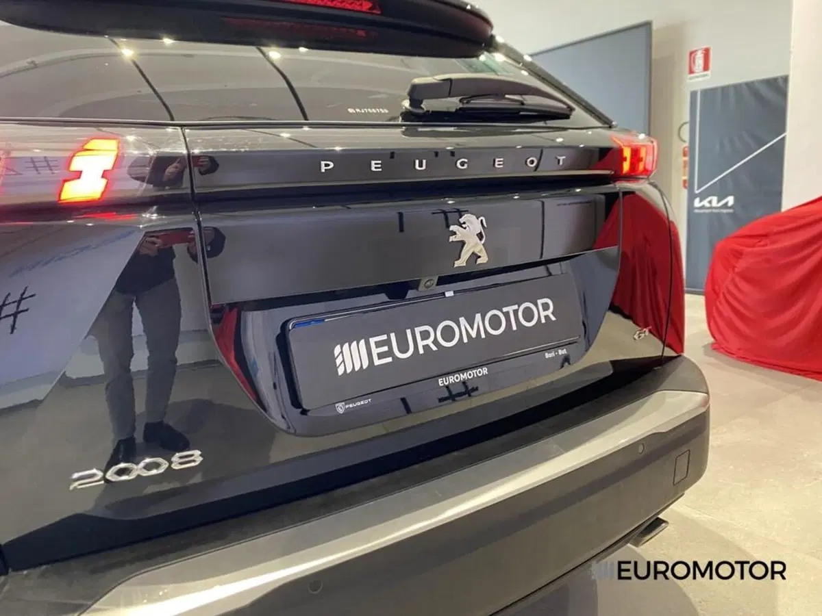 Peugeot 2008 usata a Bari (12)