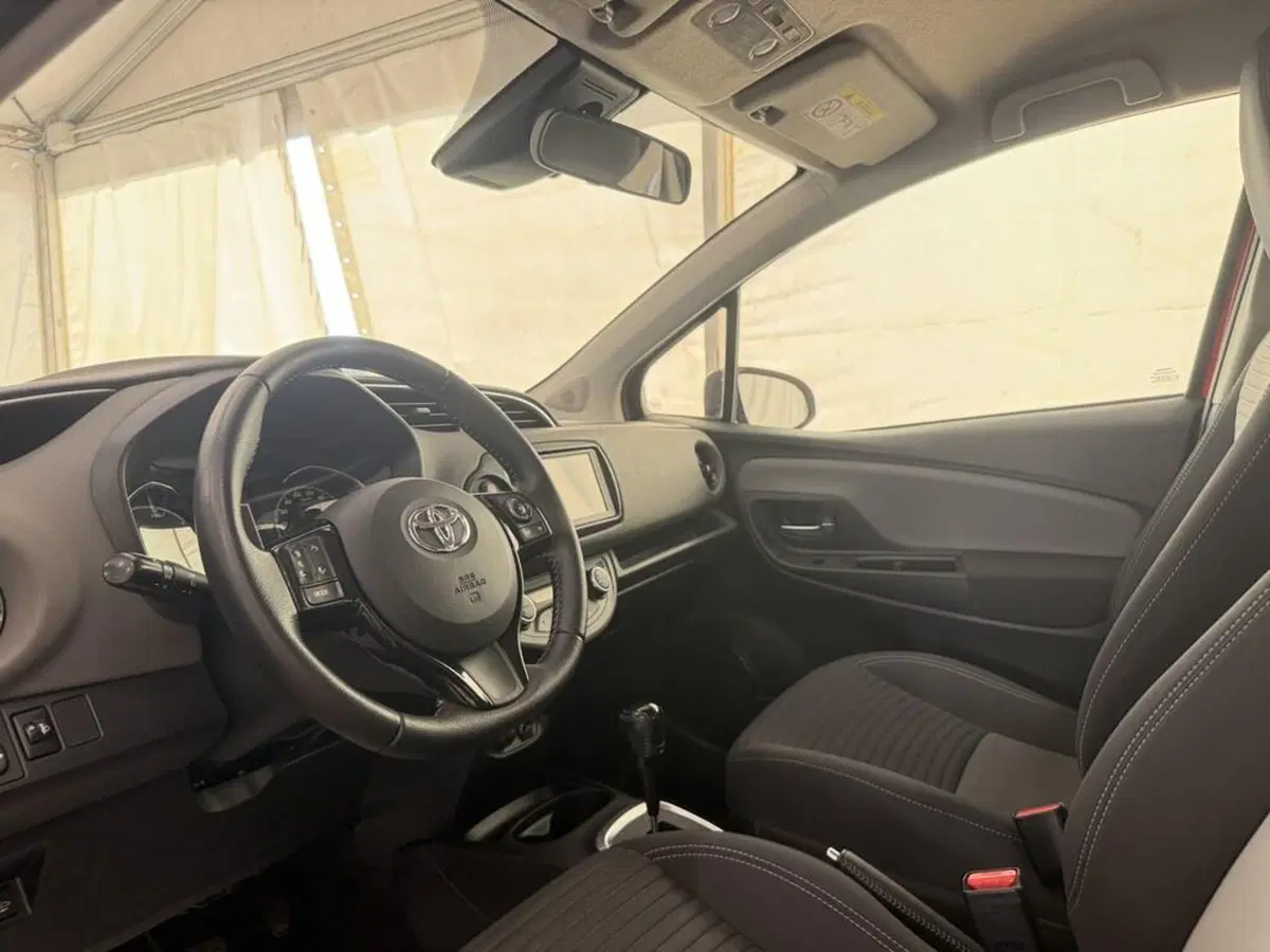Toyota Yaris Cross usata a Monza e Brianza (12)
