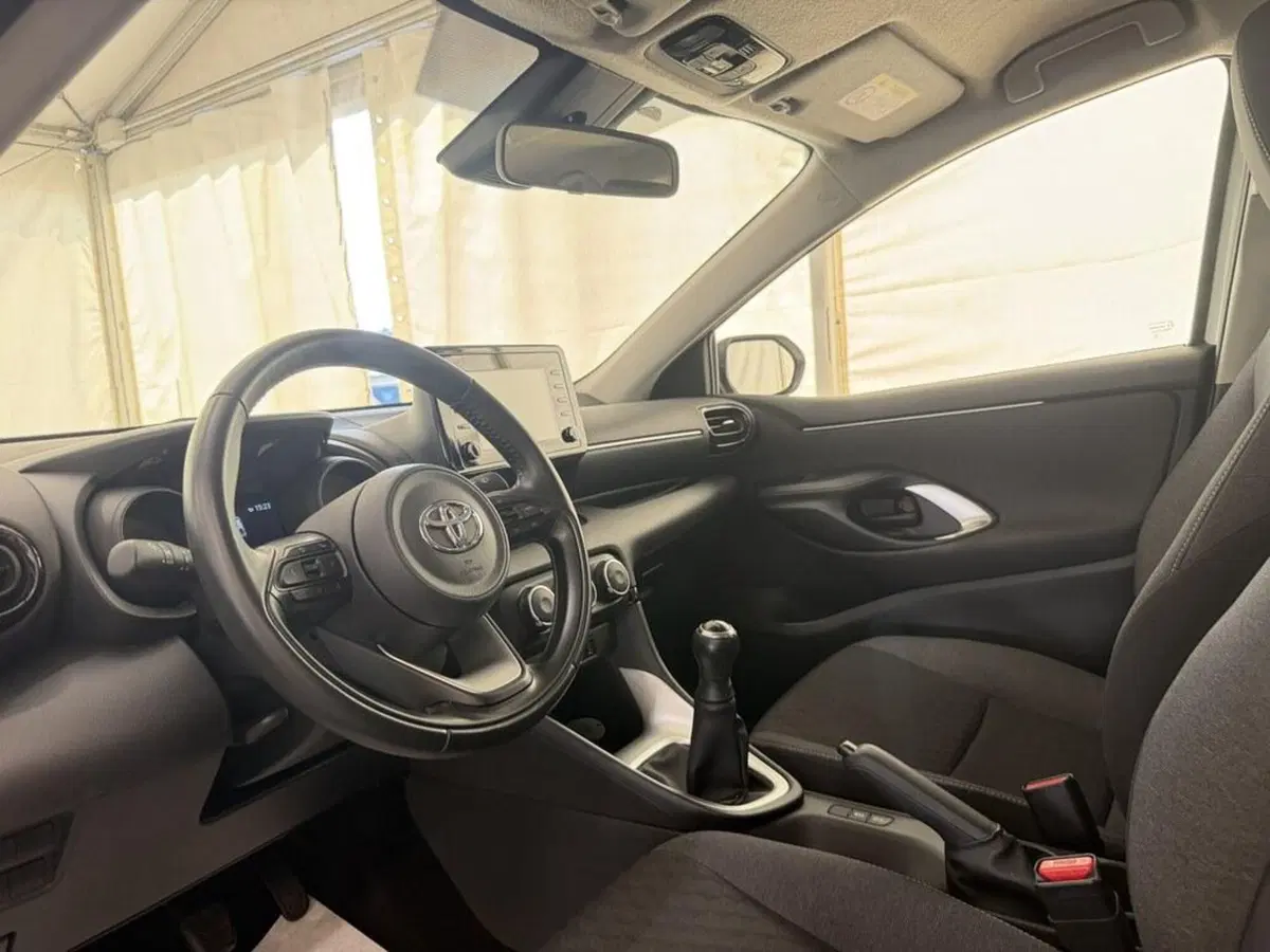 Toyota Yaris usata a Monza e Brianza (12)