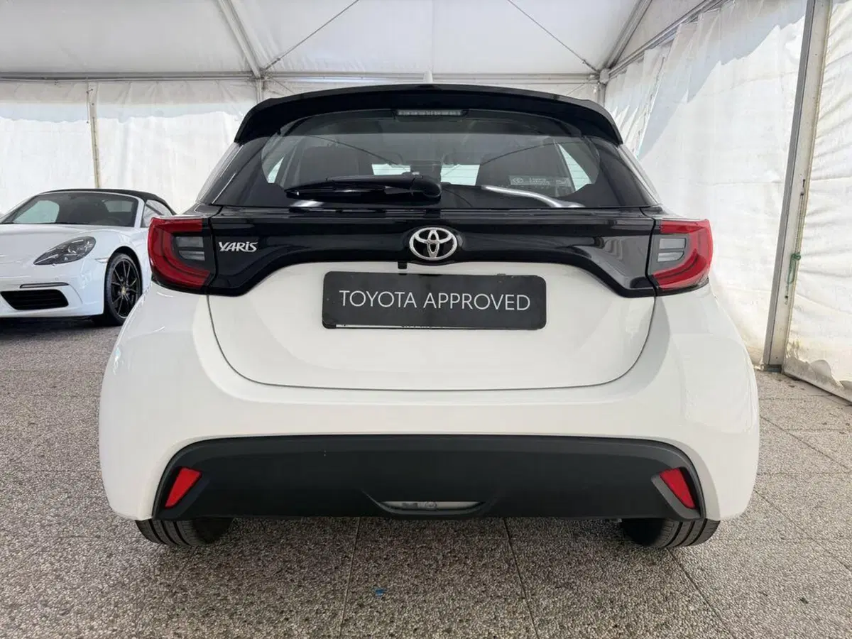 Toyota Yaris usata a Monza e Brianza (6)