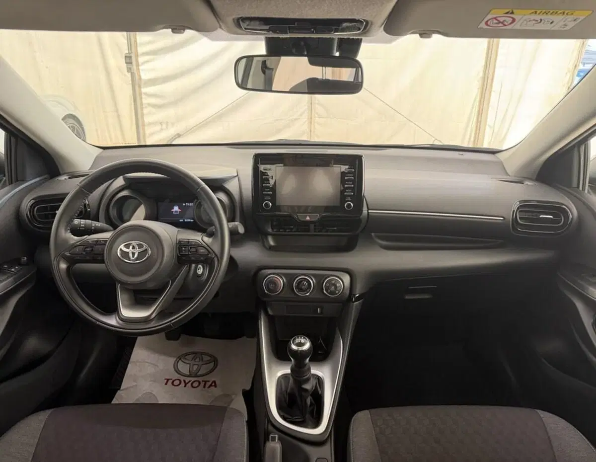Toyota Yaris usata a Monza e Brianza (9)