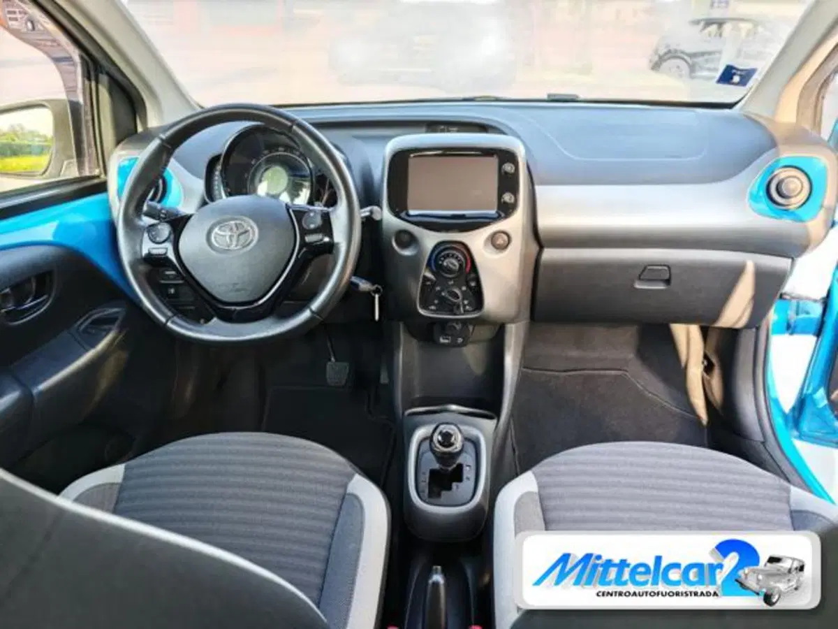 Toyota Aygo usata a Udine (12)