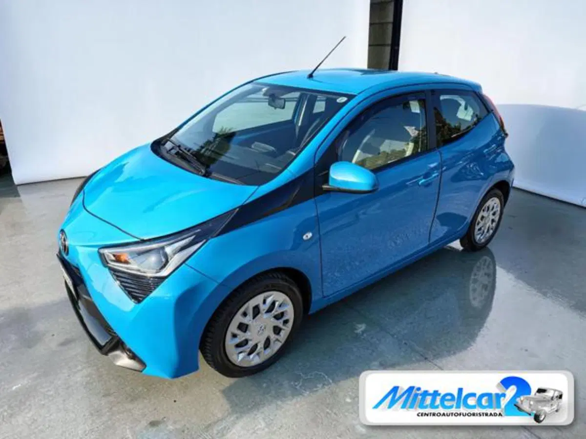 Toyota Aygo usata a Udine (8)