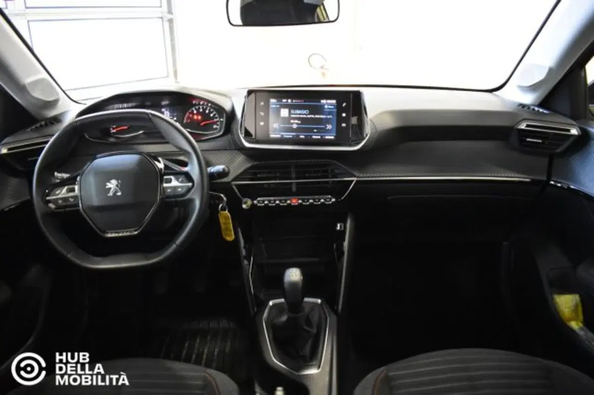 Peugeot 208 usata a Perugia (13)