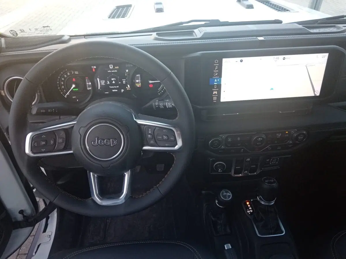 Jeep Wrangler Unlimited nuova a Alessandria (12)