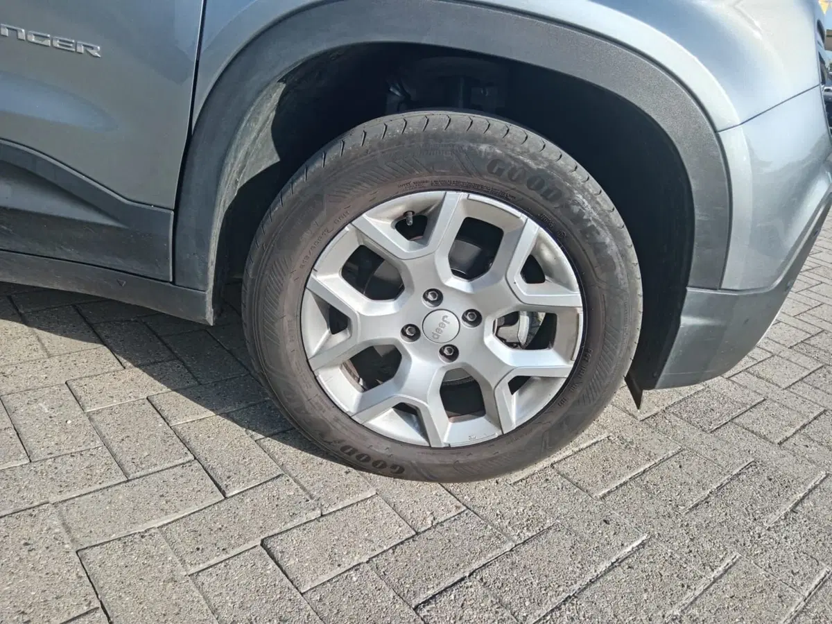 Jeep Avenger usata a Alessandria (12)