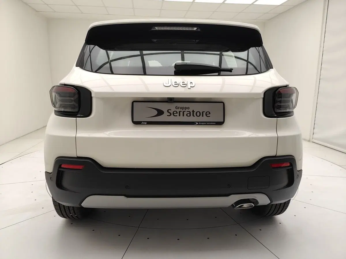Jeep Avenger nuova a Como (5)