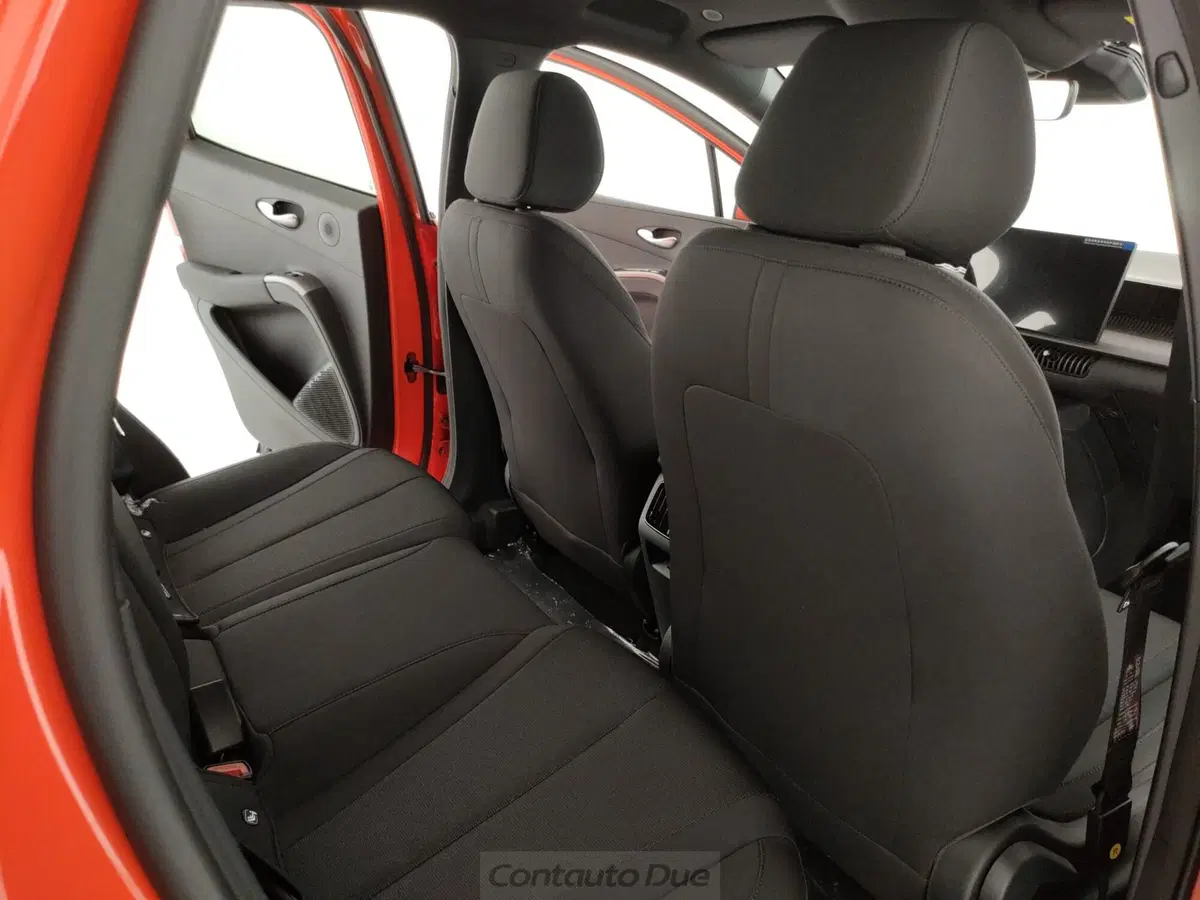 Byd Dolphin G DM-i nuova a Caserta (14)