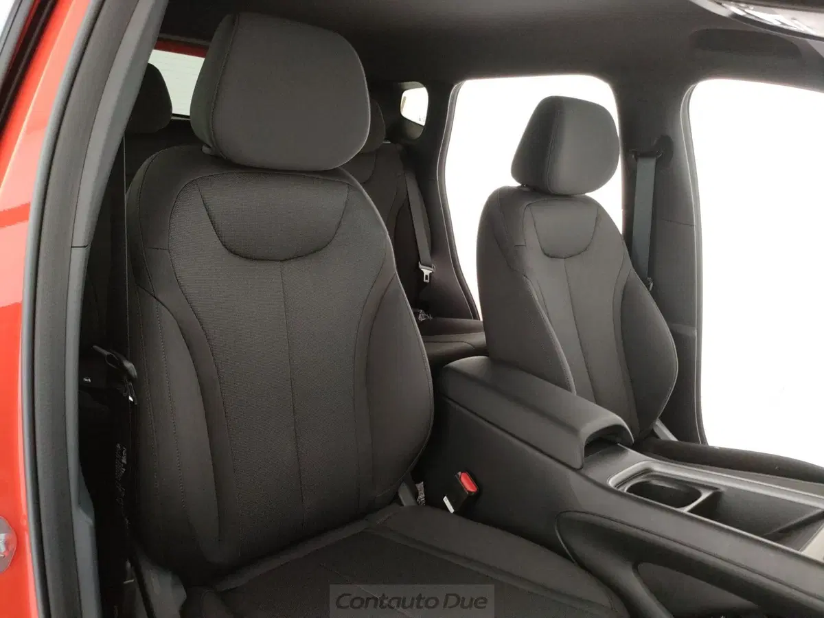 Byd Dolphin G DM-i nuova a Caserta (15)