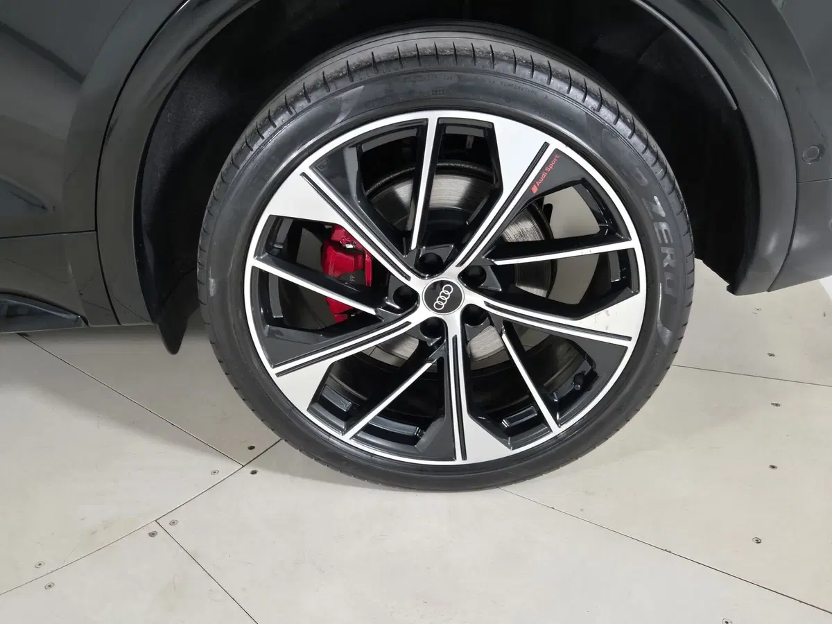 Audi Q5 Sportback usata a Torino (14)