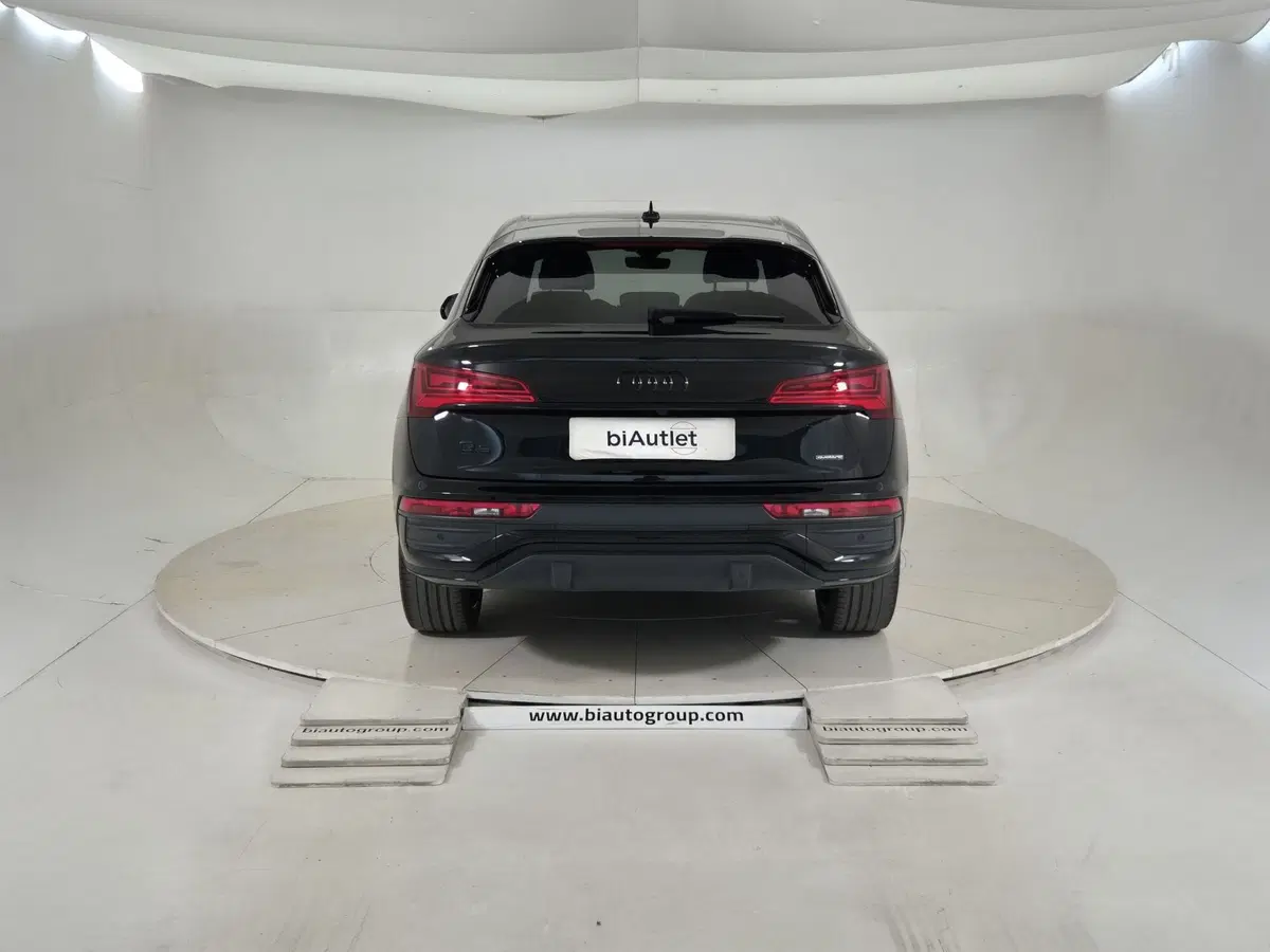 Audi Q5 Sportback usata a Torino (3)