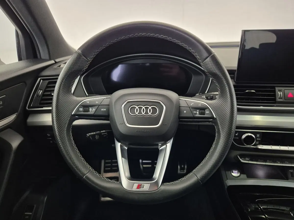 Audi Q5 Sportback usata a Torino (9)