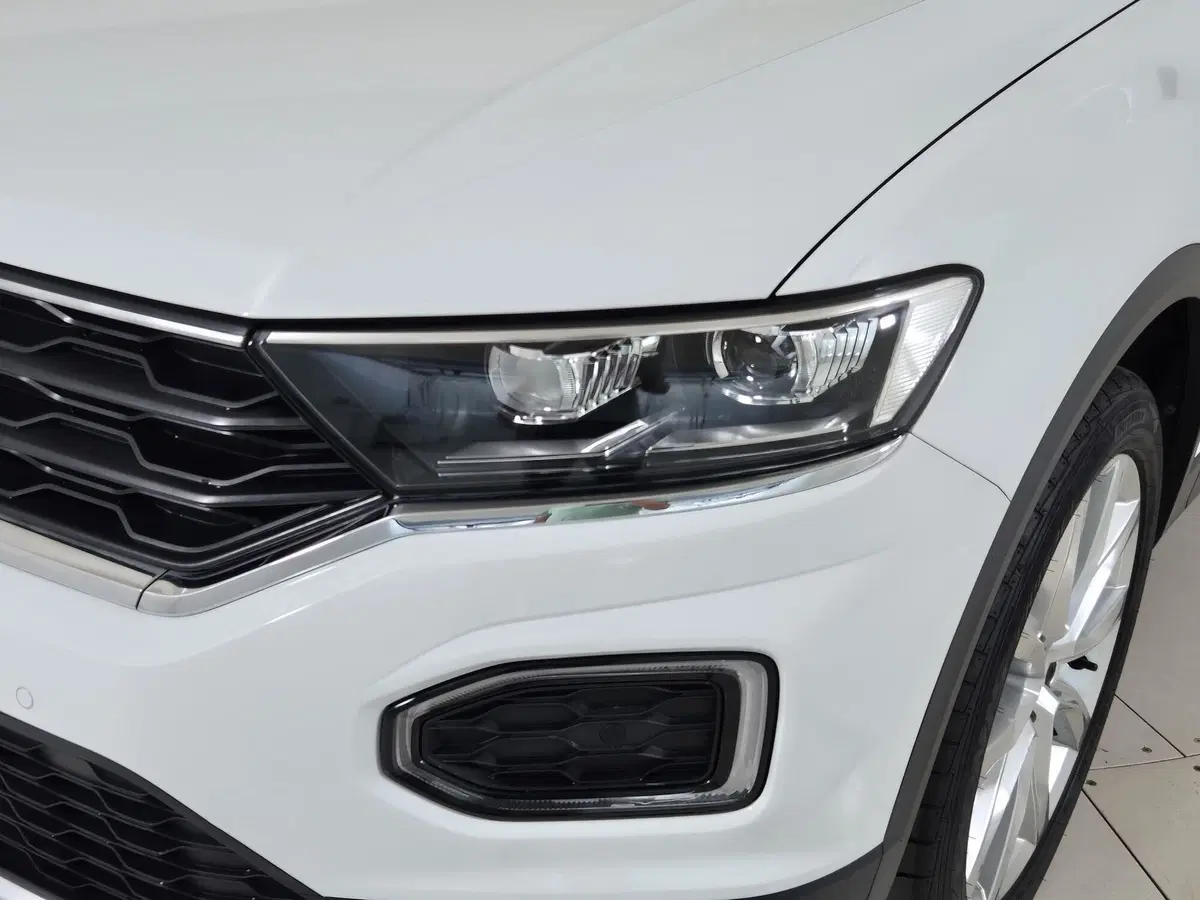 Volkswagen T-Roc usata a Torino (17)