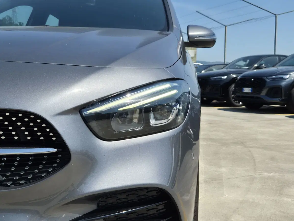Mercedes-Benz Classe B usata  (17)