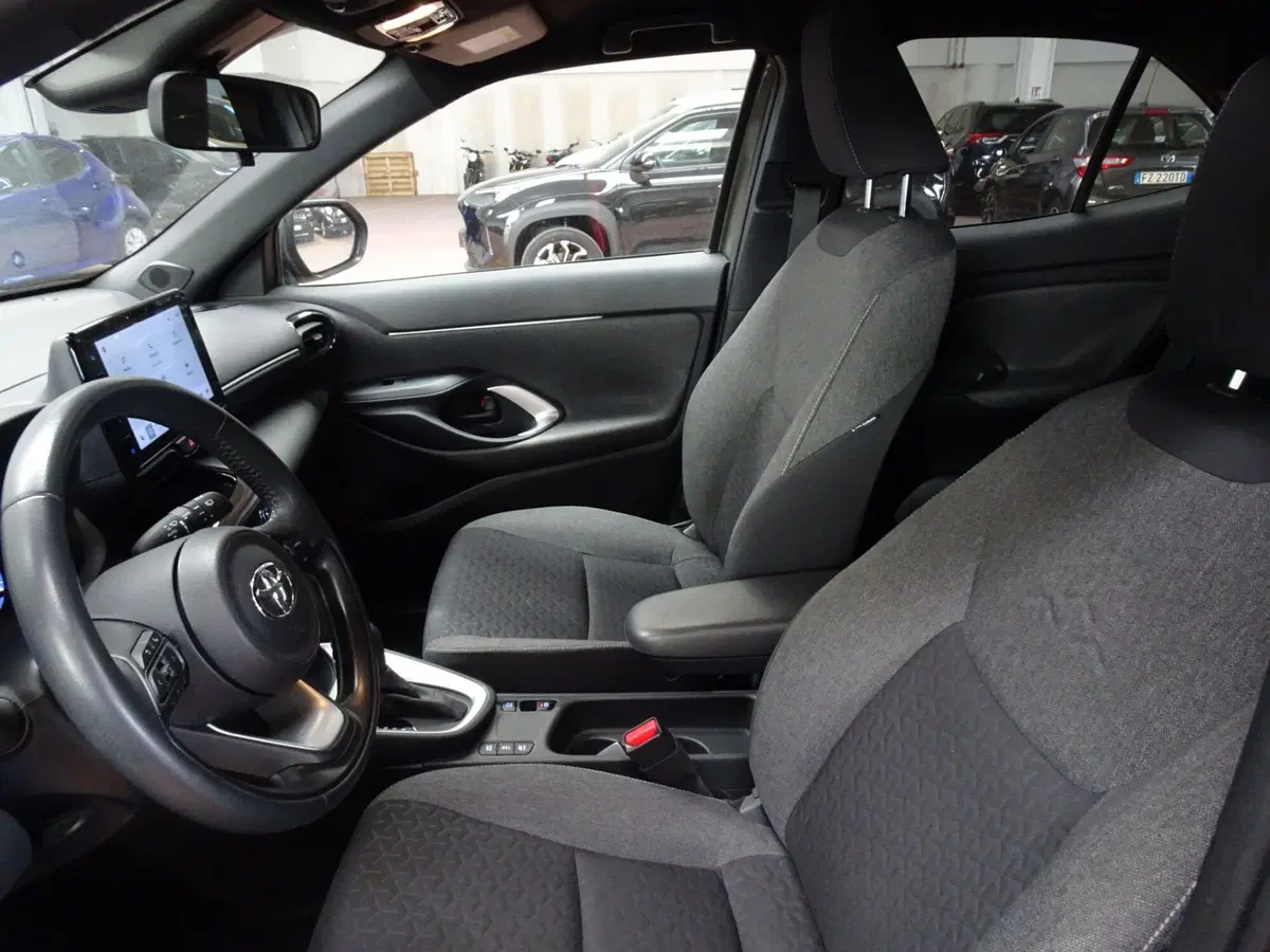 Toyota Yaris Cross usata a Treviso (8)
