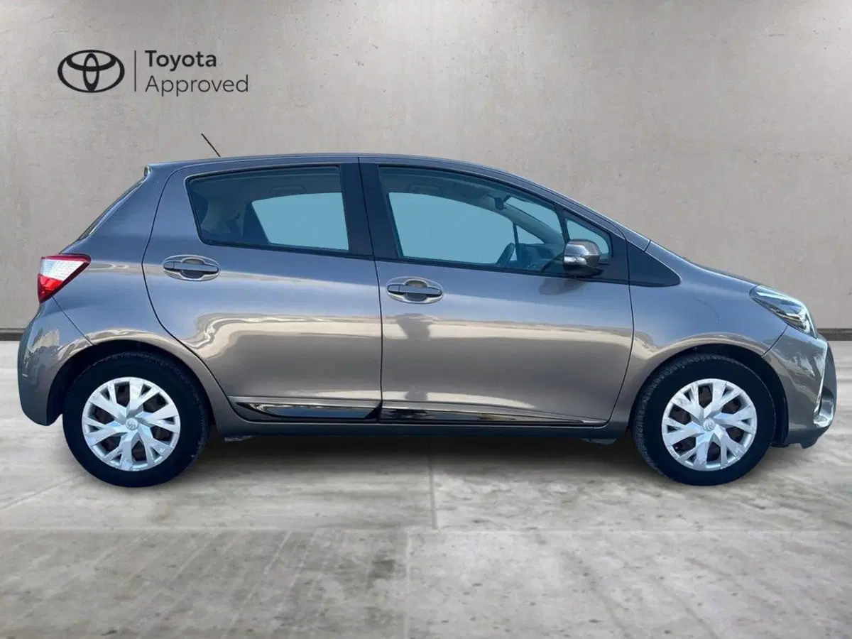 Toyota Yaris usata a Catania (4)