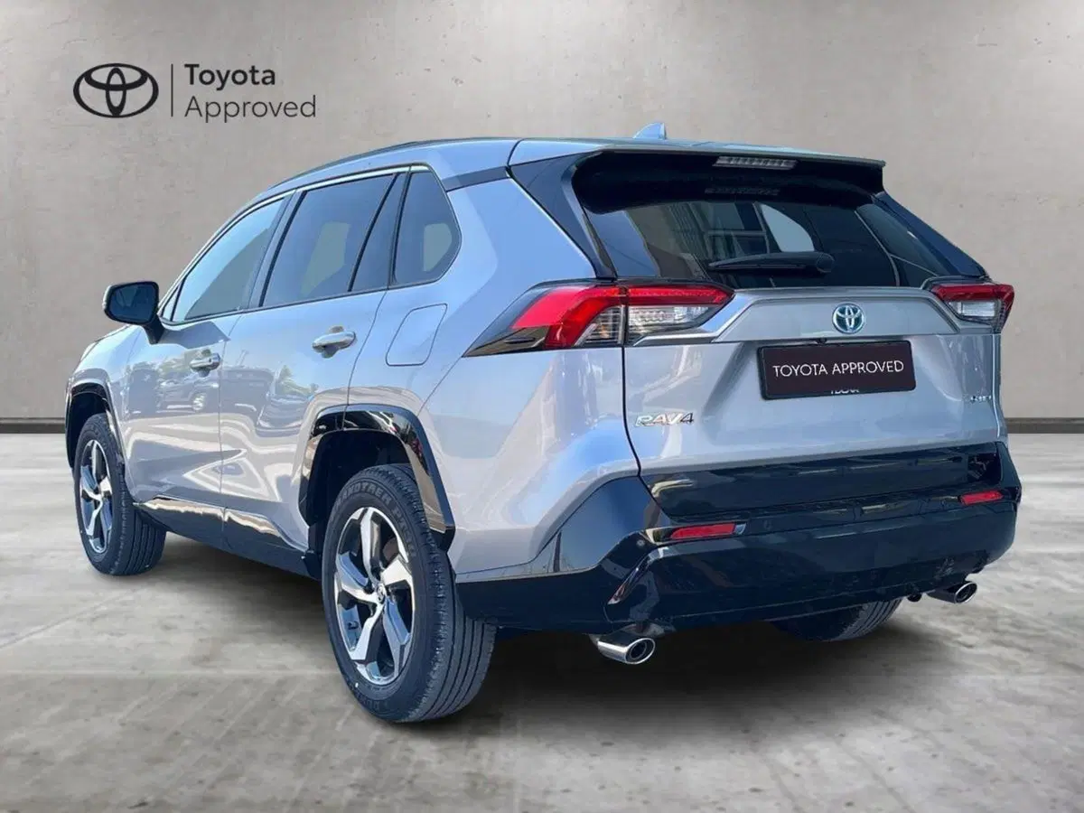 Toyota Rav4 nuova a Ragusa (5)