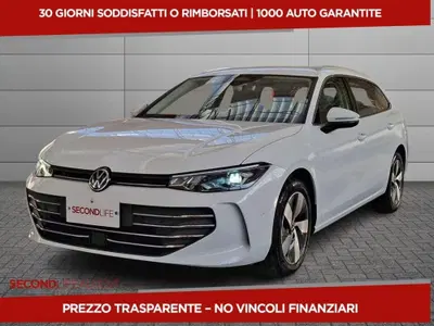 Volkswagen Passat 2.0 tdi scr Business 122cv dsg del 2024 usata a Roma