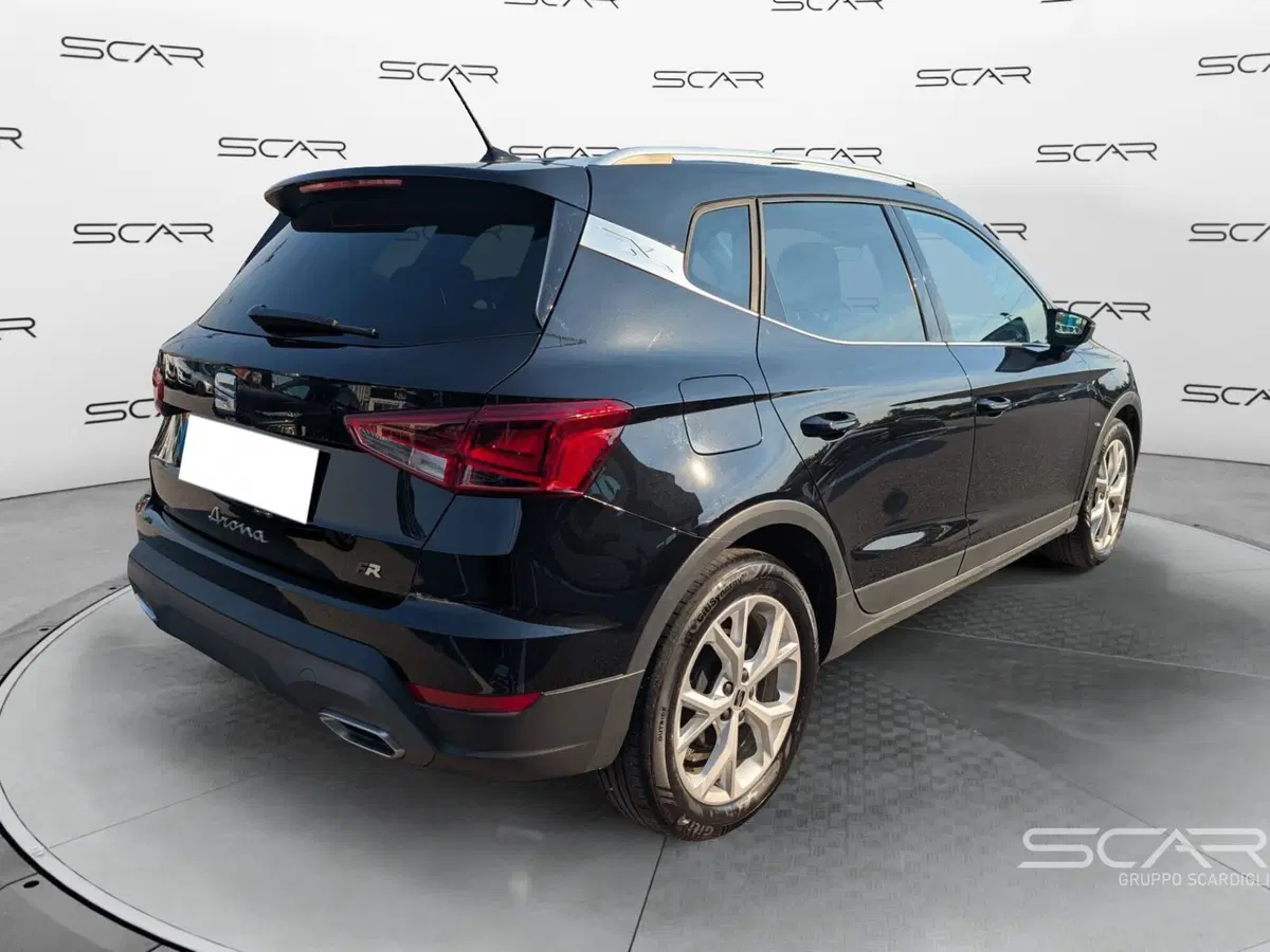 SEAT Arona usata a Livorno (5)